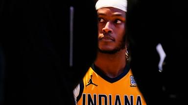 Indiana Pacers center Myles Turner (33) looks up during a timeout Friday, Nov. 29, 2024, at a game between the Indiana Pacers and the Detroit Pistons at Gainbridge Fieldhouse in Indianapolis. The Pistons defeated the Pacers, 130-106.