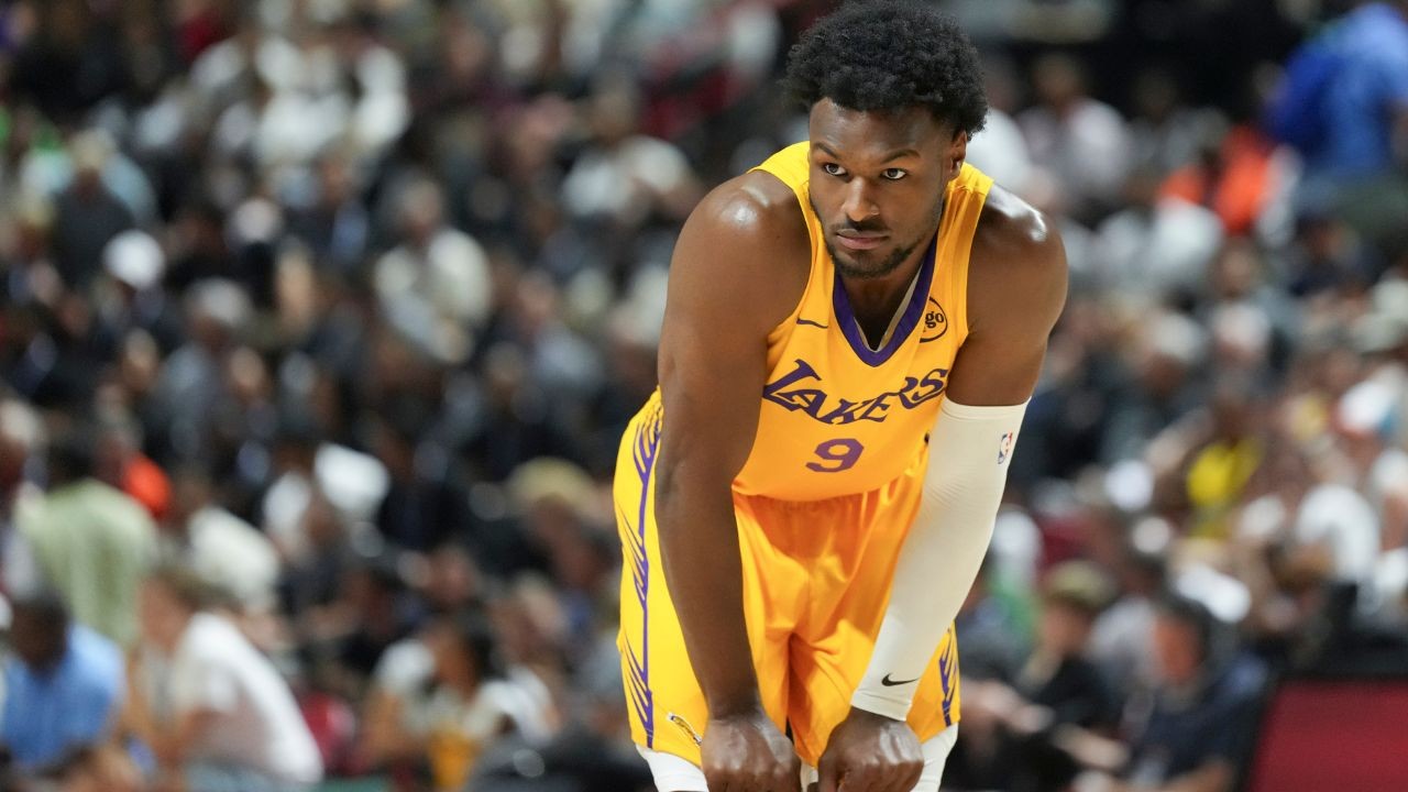 “Эцэг нь юу хийснийг хар” — Яагаад Бронни Жеймс одоохондоо гол тоглогч байх ёсгүйг Дуэйн Уэйд тайлбарлав