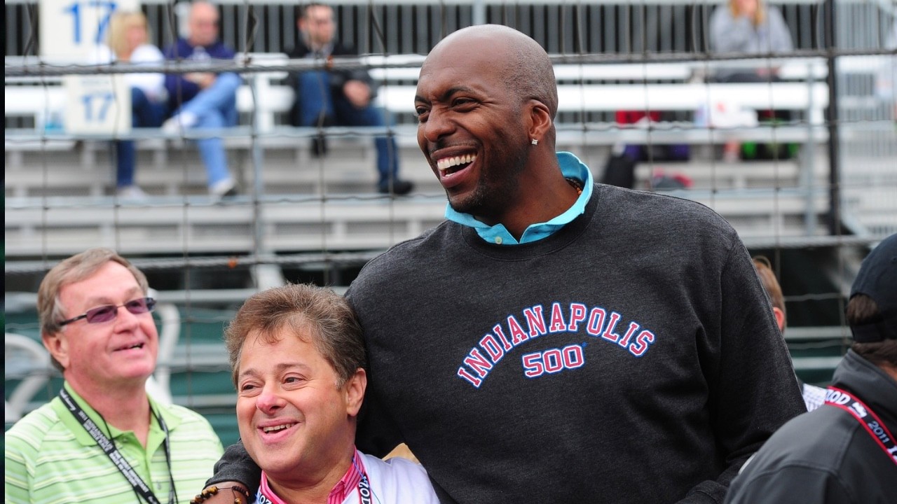 Only Free Slave in the NBA": John Salley Makes Controversial Statement  About His Move to Chicago - The SportsRush