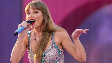 Taylor Swift, singer