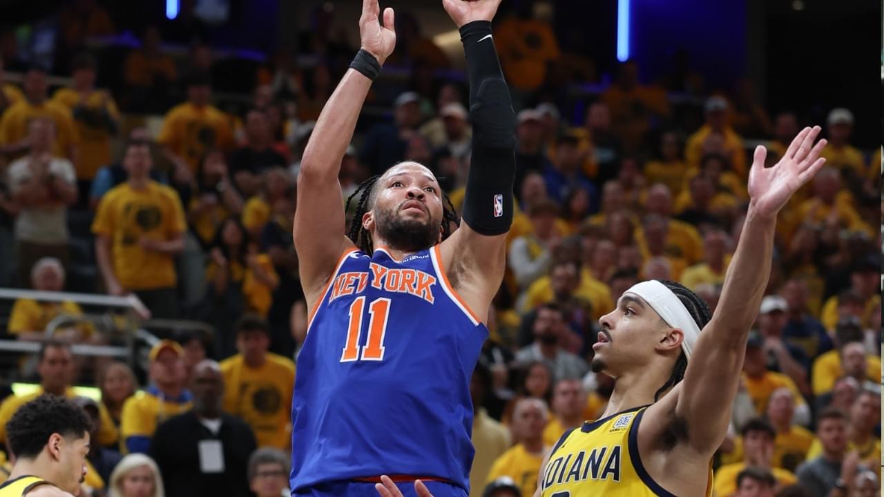 New York Knicks guard Jalen Brunson (11) shoots the ball against Indiana Pacers guard Andrew Nembhard (2) in the third quarter during game six of the eastern conference finals for the 2025 NBA Playoffs at Gainbridge Fieldhouse.