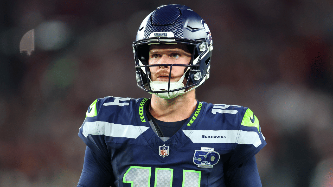 “Aaron Rodgers is a Great Example”: Tom Brady Explains How Sam Darnold Can Avoid INTs in Divisional Round