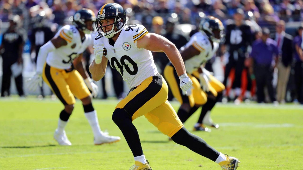 Pittsburgh Steelers linebacker TJ Watt (90) defends a pass against the Baltimore Ravens at M&T Bank Stadium.