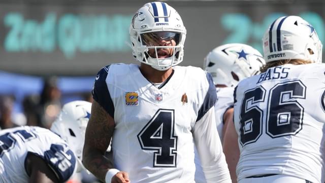 Dallas Cowboys quarterback Dak Prescott (4) looks towards the sidelines during the first half against the New York Jets at MetLife Stadium.