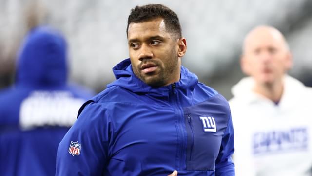 New York Giants quarterback Russell Wilson (3) warms up before the game against the Dallas Cowboys at AT&T Stadium.