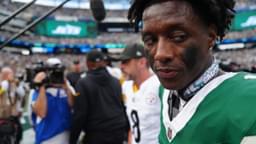New York Jets cornerback Sauce Gardner (1) is shown after a 34-32 loss against quarterback Aaron Rodgers (8, background) and the Pittsburgh Steelers, Sunday, September 7, 2025, in East Rutherford.