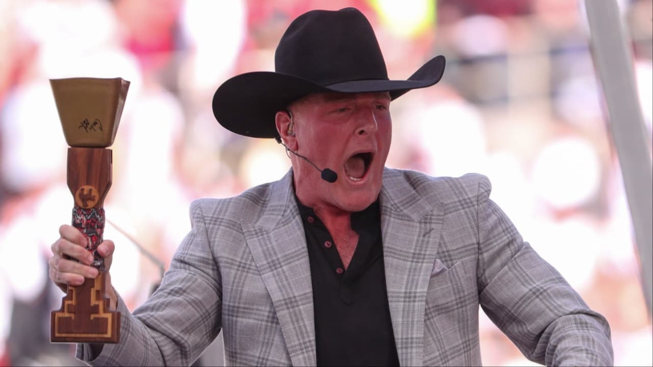 Pat McAfee rings a Saddle Tramps bell during College GameDay before a Big 12 Conference football game, Saturday, Nov. 8, 2025, at Jones AT&T Stadium.