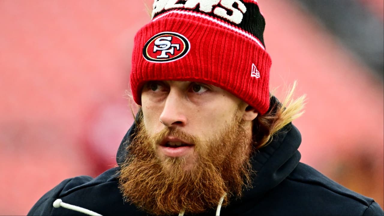 San Francisco 49ers tight end George Kittle (85) warms up before the game against the Cleveland Browns at Huntington Bank Field.