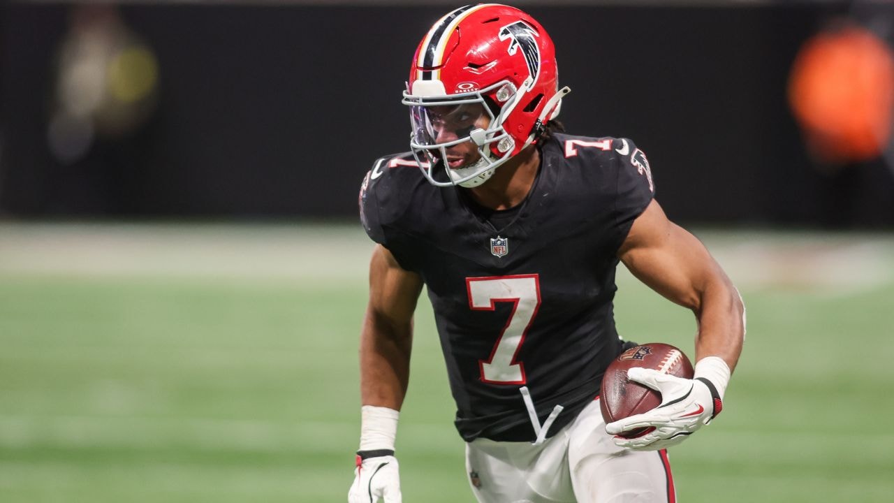 Fact Check: Did Odell Beckham Jr. Sell His $200,000 Super Bowl Cleats Amid  Financial Struggles? - The SportsRush