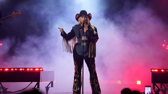 Miranda Lambert performs.