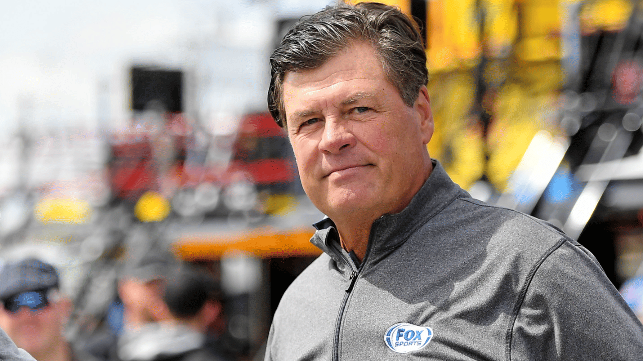 Michael Waltrip Feels NASCAR Has Finally “Got it Right” With New Format After Playoff Experiment