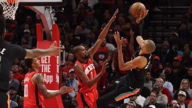 Kevin Durant and Victor Wembanyama