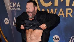 Bert Kreischer arrives on the red carpet for the 59th Annual CMA Awards at Music City Center in Nashville, Tenn., Wednesday, Nov. 19, 2025.