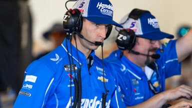 Oct 31, 2025; Avondale, Arizona, USA; Cliff Daniels, crew chief for NASCAR Cup Series driver Kyle Larson (not pictured) during practice for the NASCAR Championship race at Phoenix Raceway