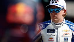 September 12, 2025, Bristol, Tn, USA: CONNOR ZILISCH (88) gets ready to practice for the Food City 300 in Bristol, TN. Bristol USA