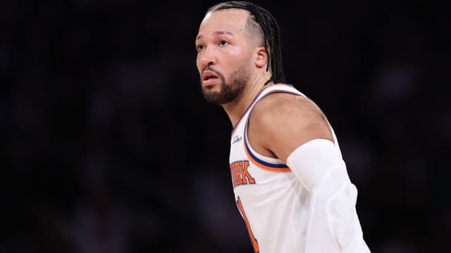 Mar 4, 2026; New York, New York, USA; New York Knicks guard Jalen Brunson (11) looks back during the first half against the Oklahoma City Thunder at Madison Square Garden.