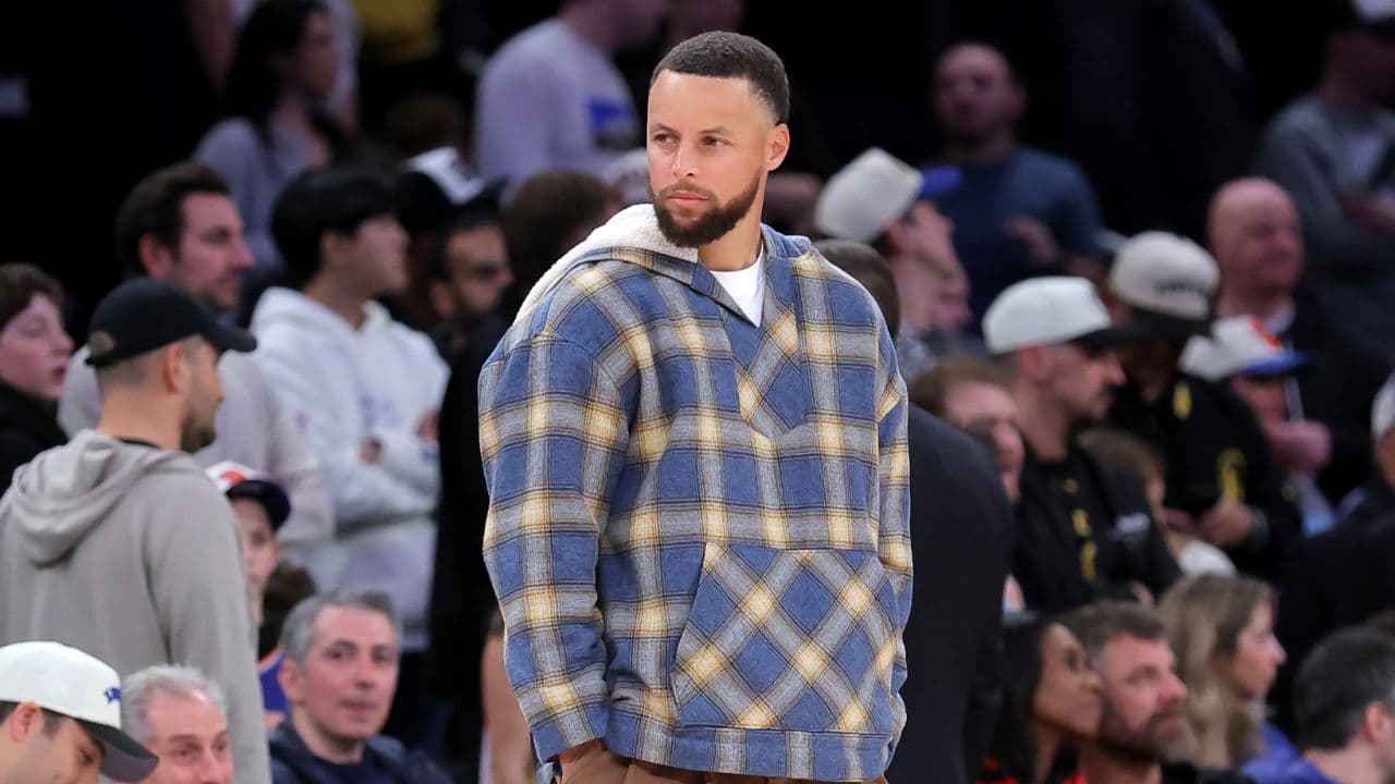 Golden State Warriors guard Stephen Curry (30) stands on the court during a time out during the fourth quarter against the New York Knicks at Madison Square Garden.