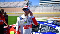 Mar 14, 2026; Las Vegas, Nevada, USA; Hendrick Motorsports driver William Byron (24) during qualifying at Las Vegas Motor Speedway.