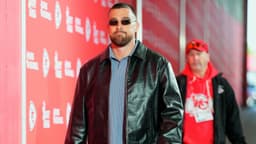 Kansas City Chiefs tight end Travis Kelce (87) arrives prior to the game against the Las Vegas Raiders at GEHA Field at Arrowhead Stadium.