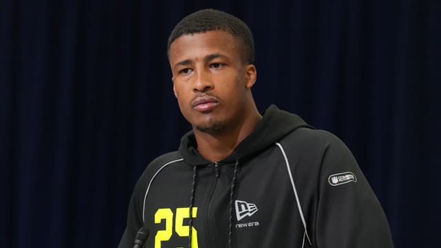 Ohio State linebacker Sonny Styles (LB25) speaks during the NFL Scouting Combine at the Indiana Convention Center.